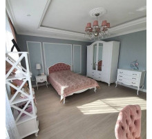 Двуспальная кровать Флоренция MUR-112-01/1 с каретной стяжкой